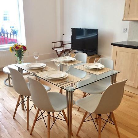 Stylish Apartment In Victoria London Eksteriør bilde